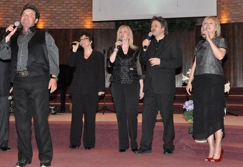 The Proverbs in concert with Russ Taff and Janet Paschal